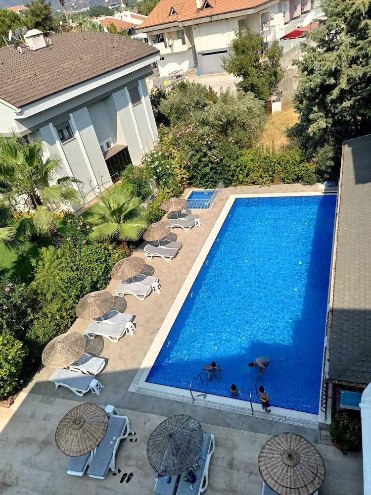 איסמלר Navy Hotel מראה חיצוני תמונה
