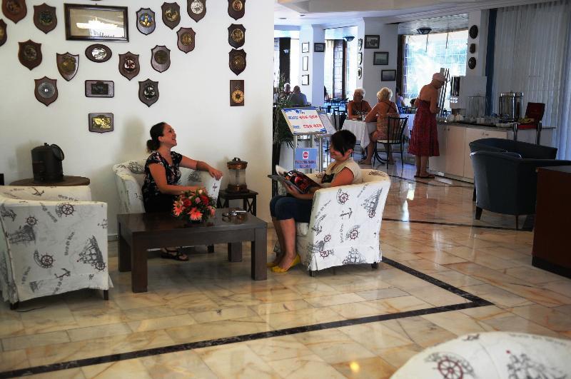 איסמלר Navy Hotel מראה חיצוני תמונה